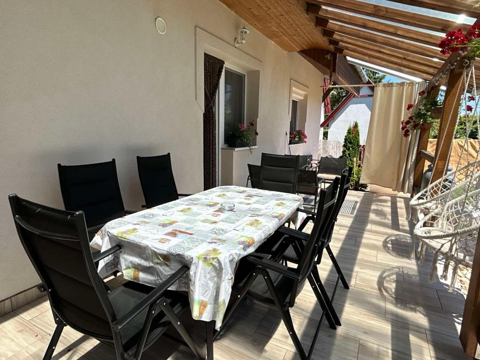 Levendula Vendégház Balatonföldvár Exterior foto